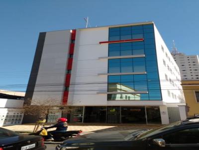Comercial para Loca��o, em Alfenas, bairro Centro, 1 banheiro