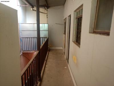 Barrac�o para Loca��o, em Contagem, bairro Caraj�s, 2 dormit�rios, 1 banheiro
