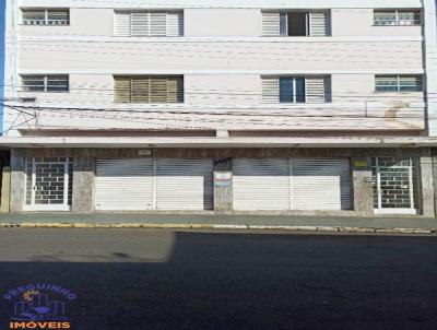 Apartamento para Loca��o, em Alfenas, bairro Centro, 3 dormit�rios, 2 banheiros, 1 su�te