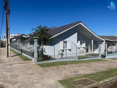 Casa para Venda, em Erechim, bairro Bela Vista, 4 banheiros, 3 su�tes, 1 vaga