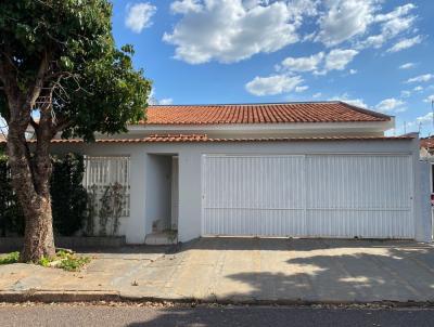 Casa para Venda, em Presidente Prudente, bairro Colina, Jd., 4 dormit�rios, 3 banheiros, 1 su�te, 2 vagas