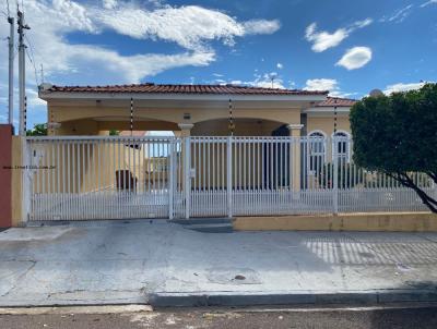 Casa para Venda, em Presidente Prudente, bairro Cedral, Pq., 3 dormit�rios, 3 banheiros, 1 su�te, 2 vagas