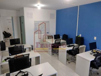 Sala Comercial para Venda, em Cabo Frio, bairro S�o Crist�v�o, 1 banheiro