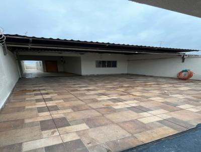 Casa para Venda, em Trindade, bairro Setor Barcelos, 2 dormit�rios, 1 su�te, 3 vagas