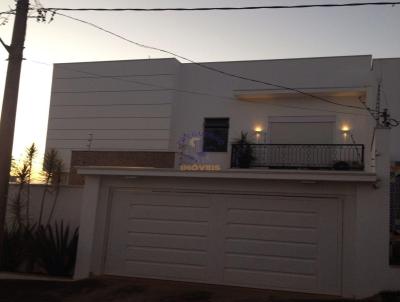 Casa para Venda, em Alfenas, bairro Residencial Alto do Aeroporto, 3 dormit�rios, 4 banheiros, 1 su�te, 4 vagas