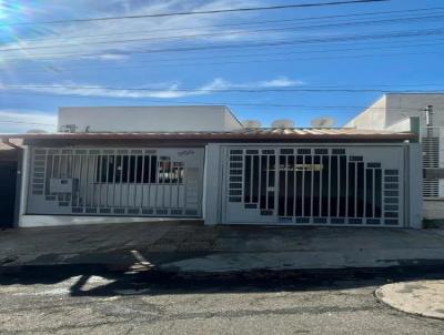 Casa para Venda, em Alfenas, bairro Residencial Oliveira, 3 dormit�rios, 2 banheiros, 1 su�te, 1 vaga