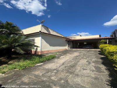 Casas 3 e 4 Quartos para Venda, em Serop�dica, bairro Fazenda Caxias