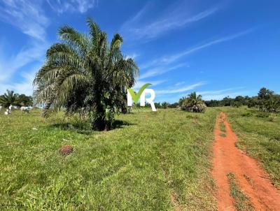 Fazenda para Venda, em �gua Limpa, bairro Zona Rural, 3 dormit�rios, 1 banheiro