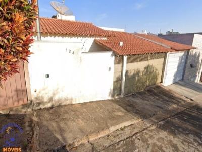 Casa para Venda, em Alfenas, bairro Residencial Oliveira, 3 dormit�rios, 2 banheiros, 1 su�te, 2 vagas