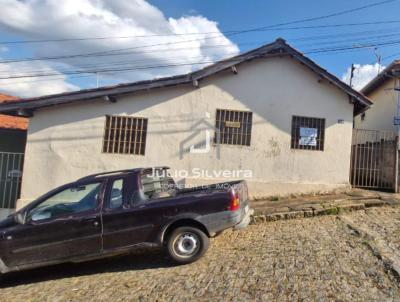 Casa para Venda, em Oliveira, bairro Dona Sinhaninha, 4 dormit�rios, 1 banheiro