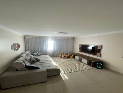 Casa para Venda, em Goi�nia, bairro Jardim das Esmeraldas, 3 dormit�rios, 2 su�tes, 3 vagas