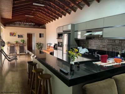 Casa para Loca��o, em Londrina, bairro Jardim Shangri-la A, 3 dormit�rios, 1 banheiro, 3 su�tes
