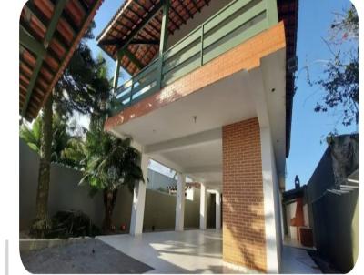 Sobrado para Venda, em Itanha�m, bairro SUAR�O, 4 dormit�rios, 1 banheiro, 3 su�tes, 4 vagas