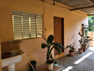 Casa para Venda, em S�o Sebasti�o, bairro Morro do Abrigo, 3 dormit�rios, 3 banheiros, 1 su�te, 2 vagas