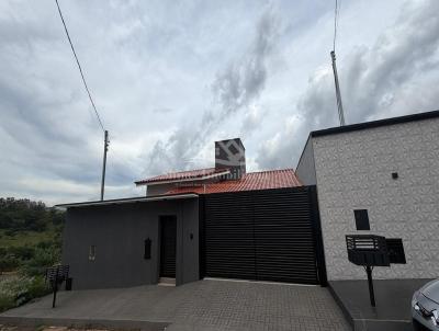 Casa para Venda, em Patos de Minas, bairro Jardim C�u Azul, 3 dormit�rios, 2 banheiros, 1 su�te, 2 vagas