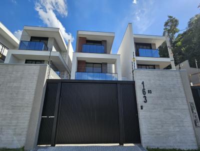 Casa para Venda, em Curitiba, bairro Vista Alegre, 4 dormit�rios, 5 banheiros, 4 su�tes, 3 vagas