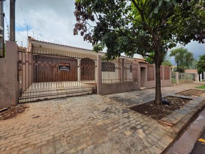 Casa para Venda, em Maring�, bairro Zona 02, 3 banheiros, 3 su�tes, 4 vagas