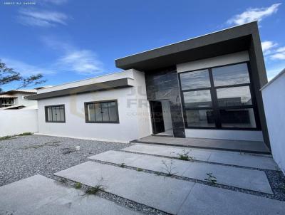 Casa para Venda, em Rio das Ostras, bairro Enseada das Gaivotas, 3 dormit�rios, 2 banheiros, 1 su�te, 2 vagas