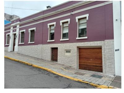 Sal�o Comercial para Loca��o, em Santana do Livramento, bairro Centro, 12 banheiros, 12 su�tes, 2 vagas
