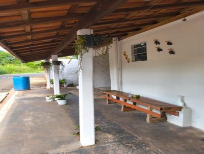 Casa para Venda, em Iaras, bairro Centro, 4 dormit�rios, 3 banheiros, 1 vaga