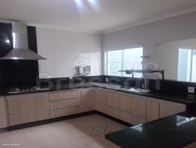Casa para Venda, em Botucatu, bairro Altos do Para�so, 3 dormit�rios, 2 banheiros, 1 su�te, 2 vagas