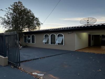 Casa para Venda, em Umuarama, bairro Conjunto Residencial Independ�ncia, 2 dormit�rios, 1 banheiro, 1 vaga