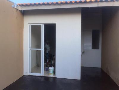 Casa para Venda, em Ourinhos, bairro Condom�nio Moradas, 2 dormit�rios, 1 banheiro