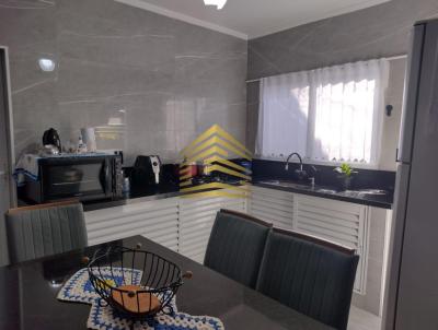 Casa para Venda, em Bragan�a Paulista, bairro Vila Batista, 3 dormit�rios, 3 banheiros, 1 su�te, 4 vagas