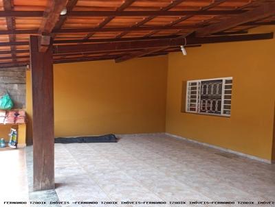 Casa para Venda, em Pedro Leopoldo, bairro TRI�NGULO, 3 dormit�rios, 2 banheiros, 1 su�te, 4 vagas