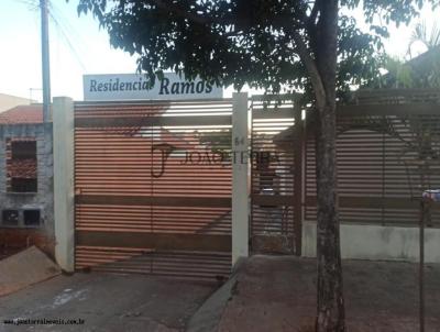 Casa em Condom�nio para Venda, em Ibipor�, bairro Centro, 2 dormit�rios, 1 banheiro, 1 vaga