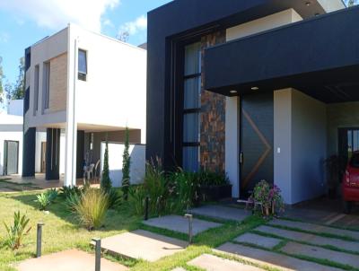 Casa em Condom�nio para Venda, em , bairro , 3 dormit�rios, 3 su�tes