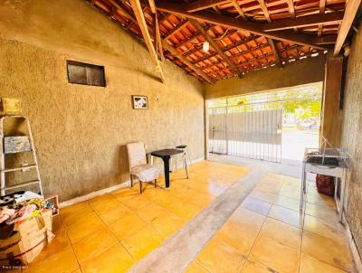 Casa para Venda, em Bras�lia, bairro Santa Maria, 3 dormit�rios, 1 banheiro, 2 vagas