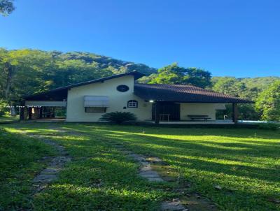 Fazenda para Venda, em Cachoeiras de Macacu, bairro �rea Rural, 4 dormit�rios, 2 banheiros, 1 su�te, 3 vagas