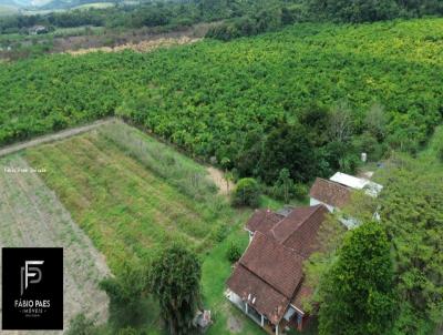 Fazenda para Venda, em Cachoeiras de Macacu, bairro Papucaia, 3 dormit�rios, 1 banheiro, 1 su�te, 1 vaga