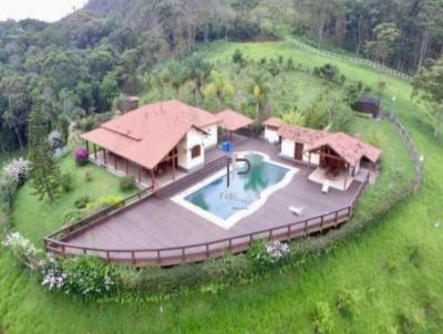 Fazenda para Venda, em Teres�polis, bairro Area Rual, 10 dormit�rios, 8 banheiros, 5 su�tes, 15 vagas