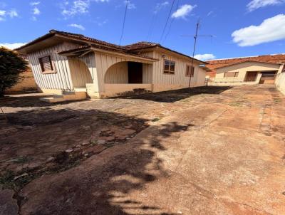 Casa para Venda, em Ourinhos, bairro Vila Recreio, 2 dormit�rios, 1 banheiro