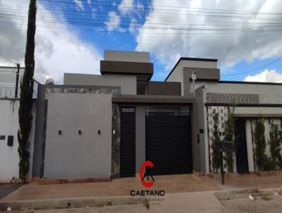Casa para Venda, em Caldas Novas, bairro Jardins do Lago, 3 dormit�rios, 3 banheiros, 1 su�te, 4 vagas