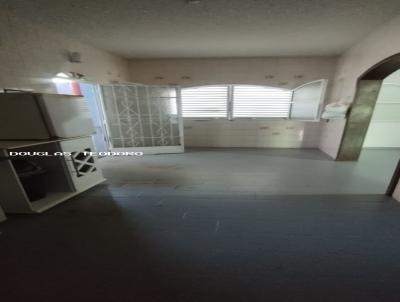 Casa para Loca��o, em Oliveira, bairro Ac�cio Ribeiro, 3 dormit�rios, 1 banheiro, 1 vaga