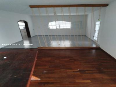 Casa para Loca��o, em Oliveira, bairro Ac�cio Ribeiro, 3 dormit�rios, 1 banheiro, 1 vaga