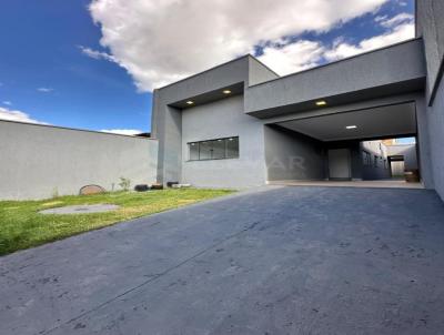 Casa para Venda, em Aparecida de Goi�nia, bairro Parque Veiga Jardim, 3 dormit�rios, 1 banheiro, 1 su�te, 2 vagas