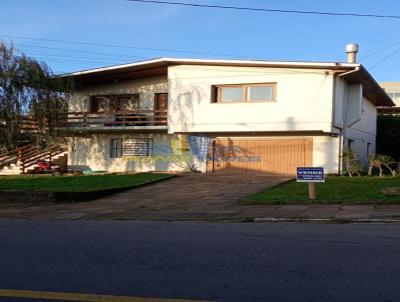 Casa para Venda, em Garibaldi, bairro S�o Francisco, 2 dormit�rios, 1 banheiro, 2 vagas