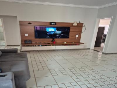 Apartamento para Venda, em Uberl�ndia, bairro Saraiva, 3 dormit�rios, 1 banheiro, 1 su�te, 2 vagas
