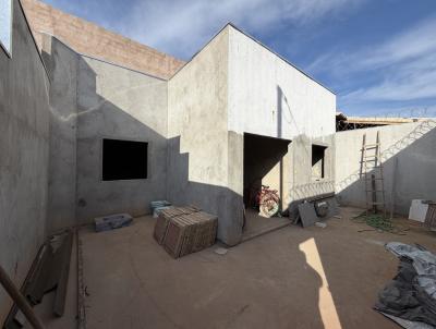 Casa para Venda, em Montes Claros, bairro Delfino Magalh�es, 2 dormit�rios, 1 banheiro, 1 vaga