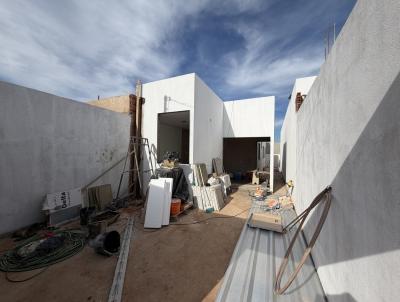 Casa para Venda, em Montes Claros, bairro Jardim Ol�mpico, 3 dormit�rios, 1 banheiro, 2 vagas