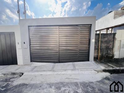 Casa para Venda, em Formiga, bairro Santa Luzia, 3 dormit�rios, 2 banheiros, 1 su�te, 2 vagas