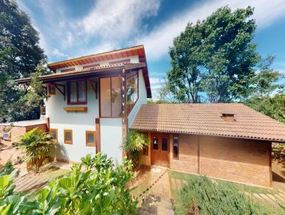Casa em Condom�nio Mobiliada para Venda, em Domingos Martins, bairro So�do, 6 dormit�rios, 2 su�tes