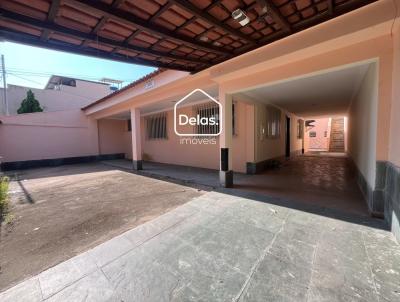 Casa para Venda, em Ipatinga, bairro Bom Retiro, 3 dormit�rios, 1 banheiro, 2 vagas