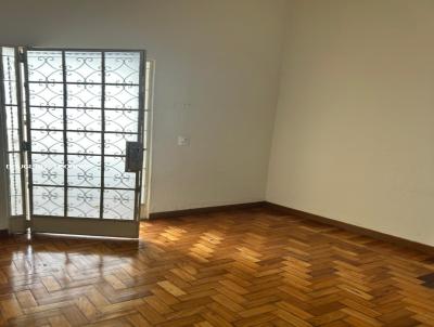 Casa para Loca��o, em Oliveira, bairro Centro, 4 dormit�rios, 4 banheiros, 3 su�tes, 5 vagas