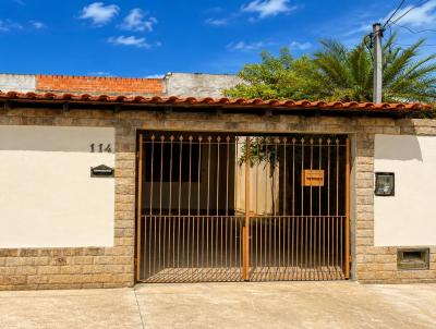 Casa para Venda, em Resende, bairro Morada do Contorno, 2 dormit�rios, 1 banheiro, 2 vagas