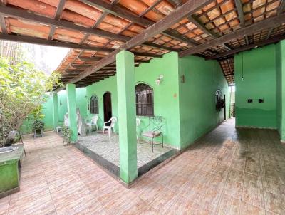 Casa para Venda, em Cabo Frio, bairro S�o Crist�v�o, 3 dormit�rios, 2 banheiros, 2 vagas